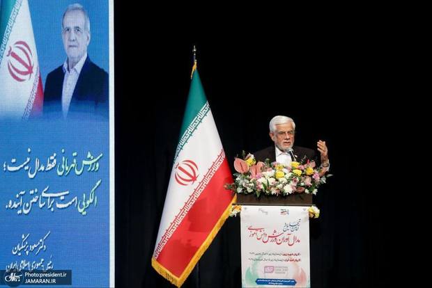 عارف: با توجه به اهداف نظام جمهوری اسلامی، نمی‌توان شانه از بار تربیت دانش آموزان خالی کرد/ ورزش کشور را باید بر اساس سند آمایش سرزمینی ورزش توسعه داد/ نوجوان با هدف پذیرش مسئولیت اداره کشور تربیت می‌شود