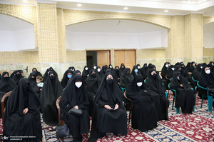 مراسم تشییع پیکر آیت الله ری شهری (ره) از حسینیه کوثر (س)