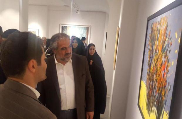 استاندار کردستان: از هنرمندان حمایت می کنیم