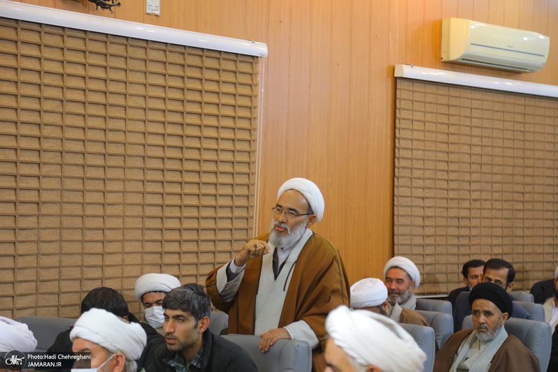 هشمتین نشست تبیین مکتب امام خمینی با عنوان «تاثیر مکتب فقهی امام خمینی (س) بر فقه سیاسی شیعه‎‎»