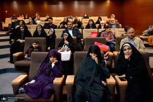 جشن عبادت و تکلیف فرزندان کارکنان معاونت پشتیبانی سپاه در حرم امام خمینی (س)