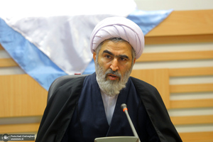 مراسم رونمایی از کتاب اندیشه اصولی امام خمینی (س)