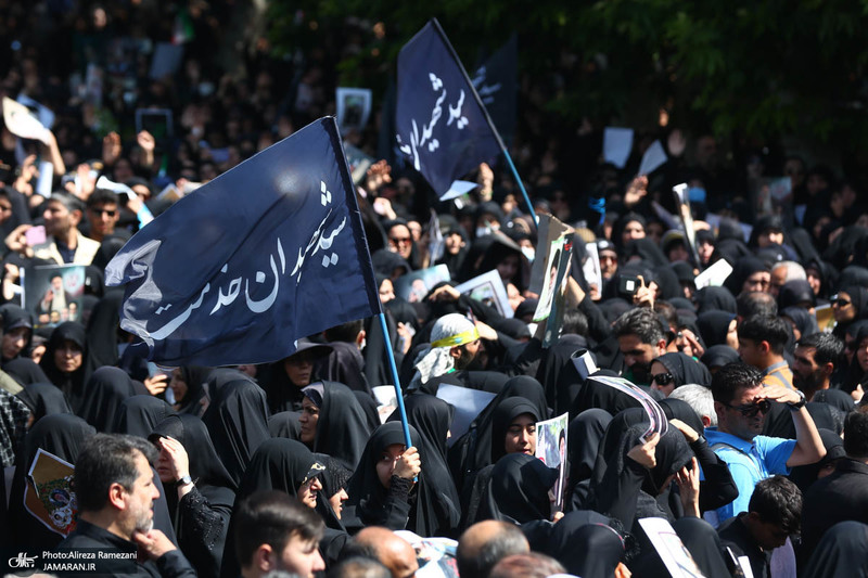 مراسم تشییع آیت الله رییسی و همراهانش-2