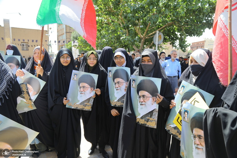 راهپیمایی مردم قم در سالروز قیام 15 خرداد‎‎