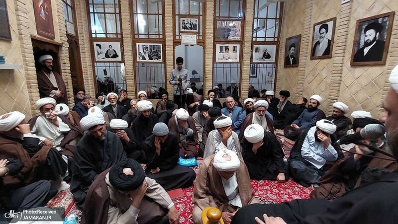 روضه هفتگی بیت امام خمینی در نجف اشرف همزمان با سالگرد آیت الله سید مصطفی خمینی (2)
