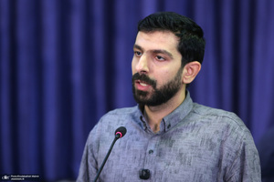 دیدار اعضای جبهه فرهنگی نقلاب اسلامی با سید حسن خمینی