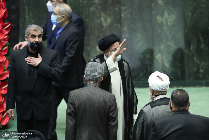 مراسم تحلیف حجت الاسلام و المسلمین رئیسی در مجلس شورای اسلامی