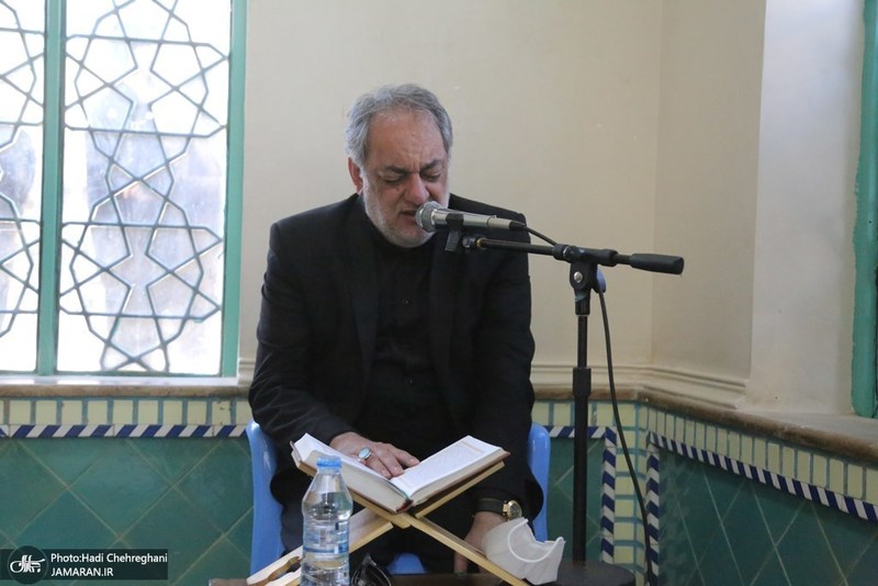 مزار آیت الله العظمی صانعی(ره) در اولین پنج شنبه رحلت ایشان