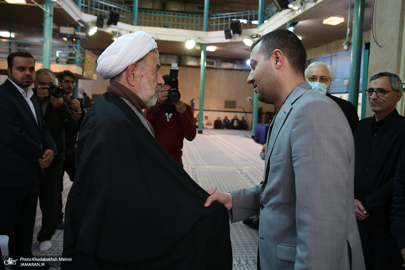 مراسم تشییع مرحوم حسن غفوری فرد از حسینیه جماران