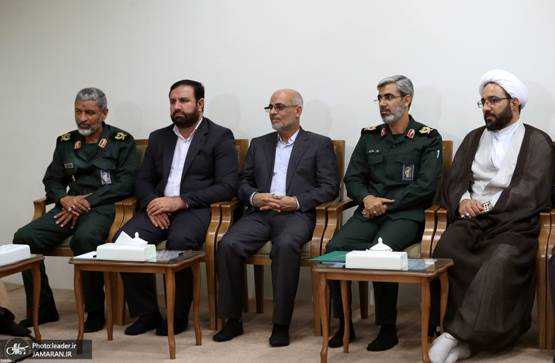 دیدار اعضای ستاد کنگره شهدای استان هرمزگان با رهبر معظم انقلاب
