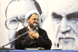 مراسم روز بزرگداشت معلم در حسینیه جماران