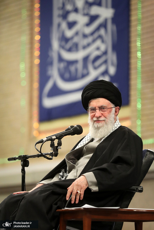 دیدار هزاران نفر از ذاکران و ستایشگران اهل‌بیت(ع) با رهبر معظم انقلاب