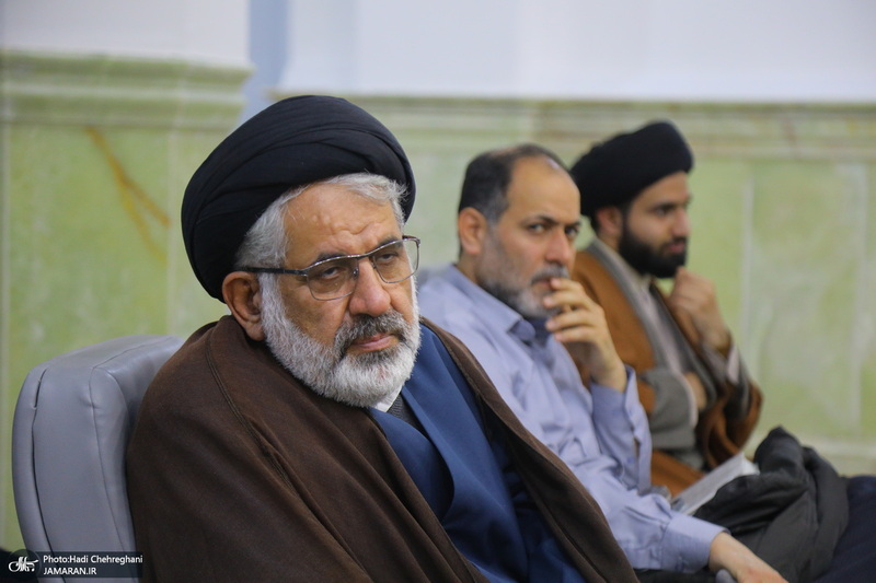 سلسله نشست های تبیین مکتب امام خمینی (س) با سخنرانی سید فرید موالی‌زاده  / موالی زاده