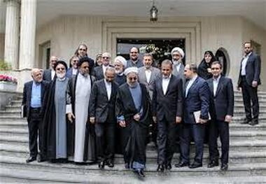 آشنایی با وزیران دولت دوازدهم و معاونان جدید رئیس‌جمهور؛
کابینه دوازدهم نهایی شد 
