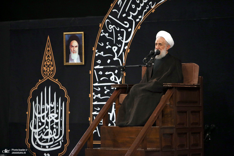 اولین شب عزاداری حضرت اباعبدالله الحسین (ع) در حسینیه امام خمینی