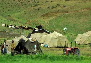 عشایر وارد ییلاق چادگان شدند