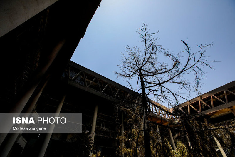 تصاویری از ساختمان شیشه‌ای سازمان صدا و سیما پس از تجاوز وحشیانه رژیم صهیونیستی