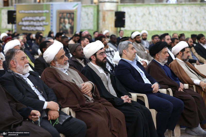 دیدار دبیرکل و کارکنان مجمع جهانی اهل بیت (ع) با سیدحسن خمینی