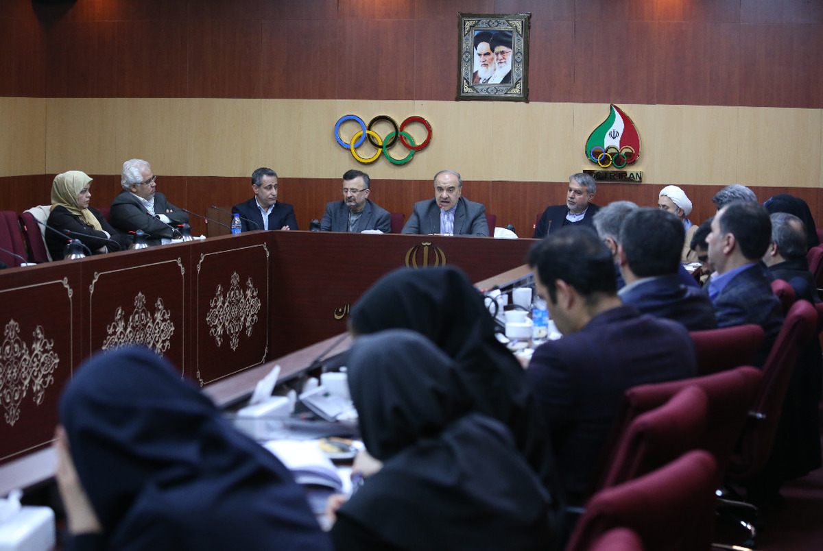نشست شورای راهبردی کمیته ملی المپیک با حضور صالحی امیری و وزیر ورزش 