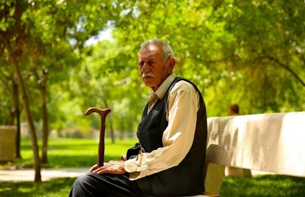 هزینه درمان بیمه‌شدگان بالای ۶۵ سال رایگان شد