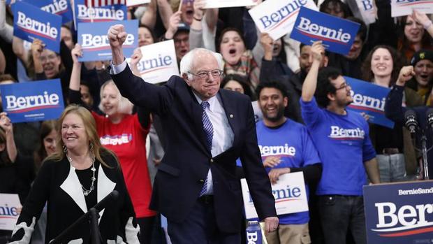 برنی سندرز پیروز دومین رقابت‌ ایالتی دموکرات‌ ها/ شکست سنگین جو بایدن 
