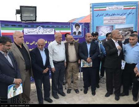 وزیر نیرو : خوزستان بیش ازچهاردرصد کاهش تلفات برق داشته است
