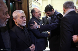 مراسم ترحیم مادر محمد شریعتمداری