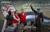 تحویل پنجمین گروه از اسرای صهیونیست در نوار غزه در چارچوب مرحله اول توافق طوفان الاقصی برای تبادل اسرا  (3)