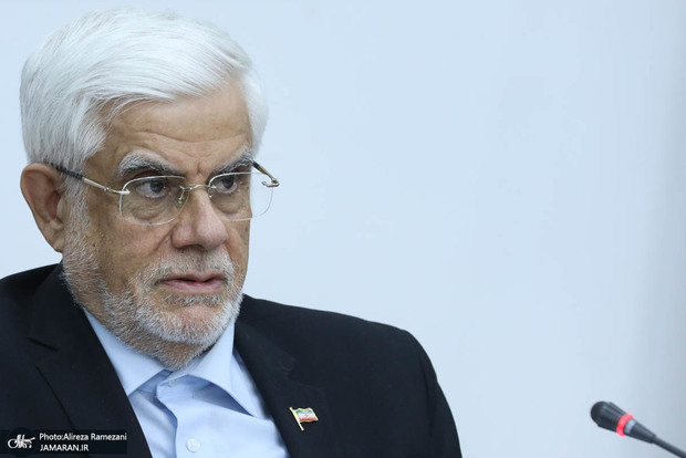 عارف: منزلت جمهوری اسلامی ایران در پیشبرد راهبرد مقابله با فساد است/ تمام ما برای از بین بردن میکروب فساد، متفق‌القول هستیم/ اگر برای رفع کوچکترین فساد تلاش نشود، تمام بدن جامعه را درگیر خواهد کرد و اگر قبح بیماری ریخت دیگر امیدی به بهبودی وجود ندارد