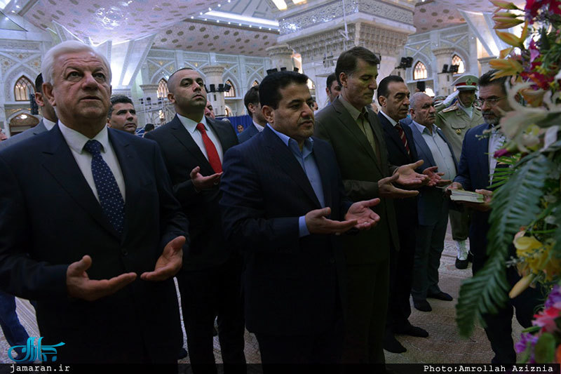 ادای احترام وزیر کشور عراق به مقام شامخ حضرت امام 
