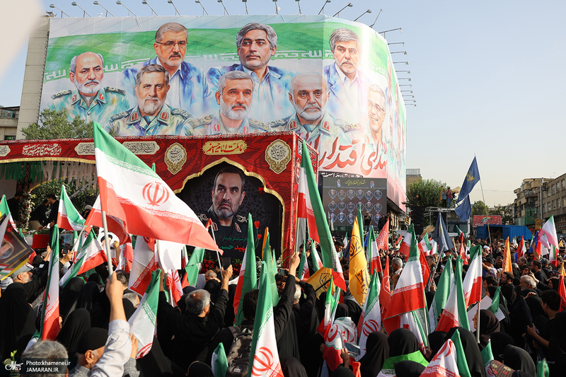 مراسم تشییع شهدای جنگ تحمیلی رژیم صهیونیستی در تهران-4