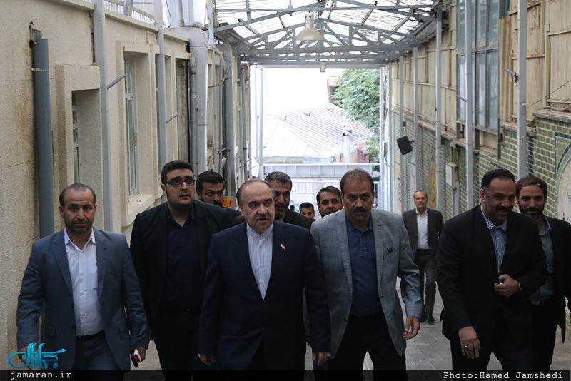 دیدار وزیر ورزش و جوانان و جمعی از ورزشکاران با سید حسن خمینی 