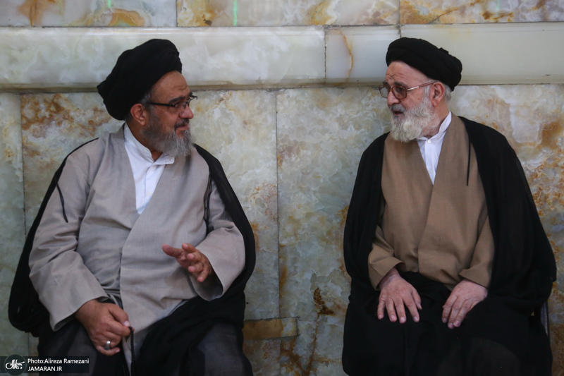 مراسم تشیع آیت الله نور الله شاه آبادی