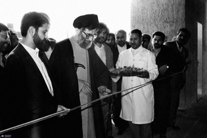 شهید آیت الله العظمی سید علی خامنه ای (ره) به روایت تصویر -1