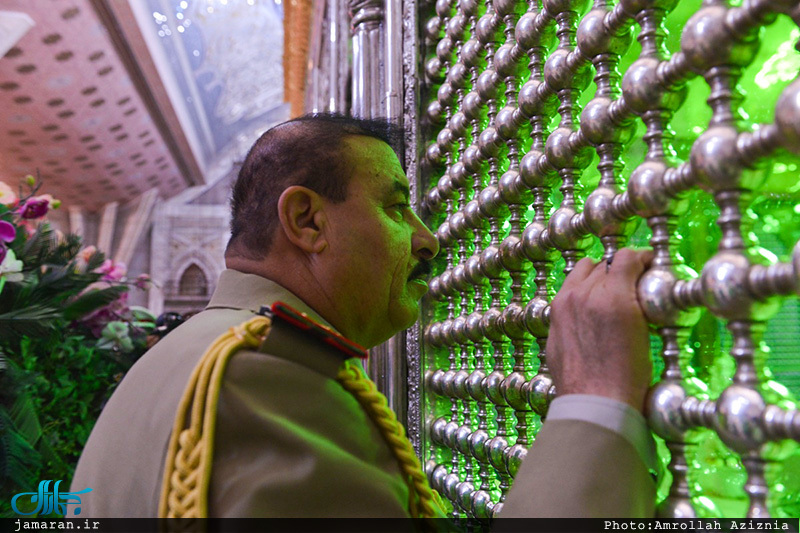 ادای احترام فرمانده مرزبانی کشور عراق نسبت به امام خمینی 