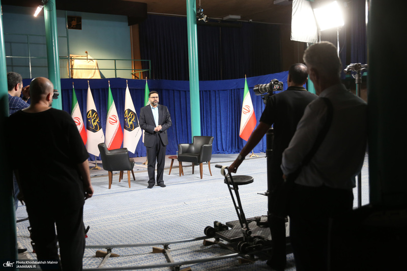 گفتگو با رئیس موسسه تنظیم و نشر آثار امام خمینی (س)  در حسینیه جماران