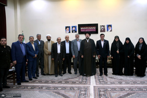 دیدار رئیس و اعضای هیأت رئیسه کمیته ملی پارالمپیک با سید حسن خمینی