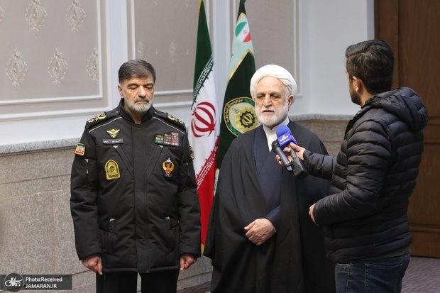 اژه‌ای، رئیس قوه قضاییه: هیچگونه اغماض و ارفاقی در قبال عناصر اغتشاشگر در کار نخواهد بود/ باید زمینه‌های بروز اغتشاشات را از بین ببریم/ افرادی که در مورد ارز، تقصیر یا قصوری متوجه آنان است، باید پاسخگو باشند/ تمرکز فراجا معطوف بر پیشگیری از اغتشاشات باشد