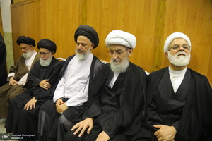 مراسم تشییع و ترحیم مرحومه سیده زهرا هاشمی شاهرودی‎