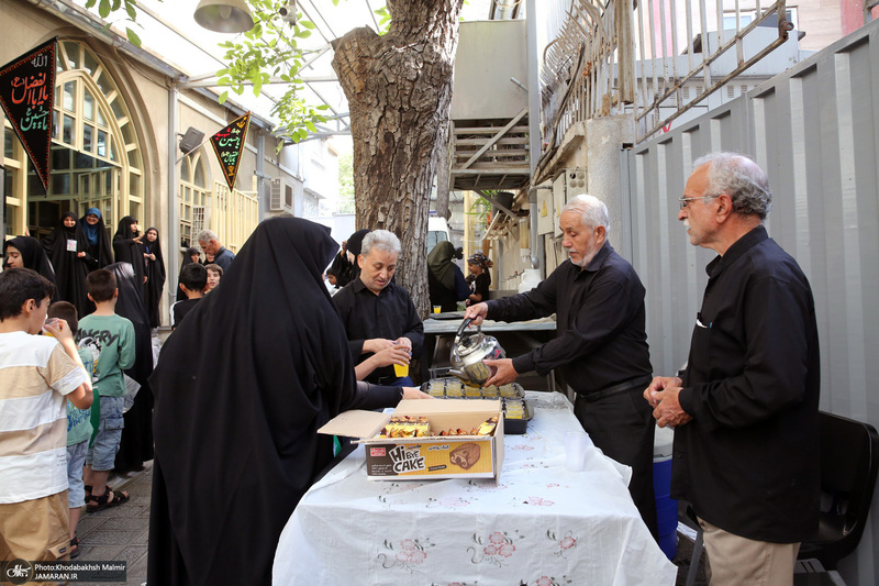 همایش جهانی سه ساله های حسینی در حسینیه جماران 1