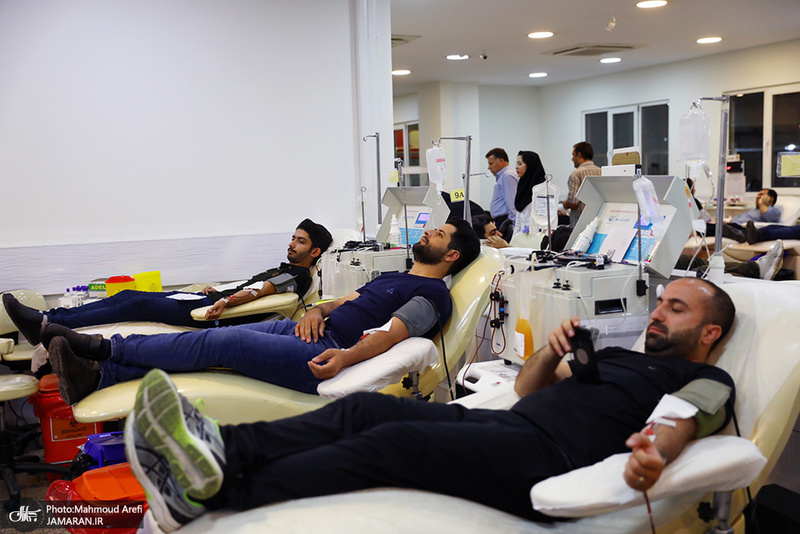 اهدای خون در شب بیست و سوم ماه مبارک رمضان