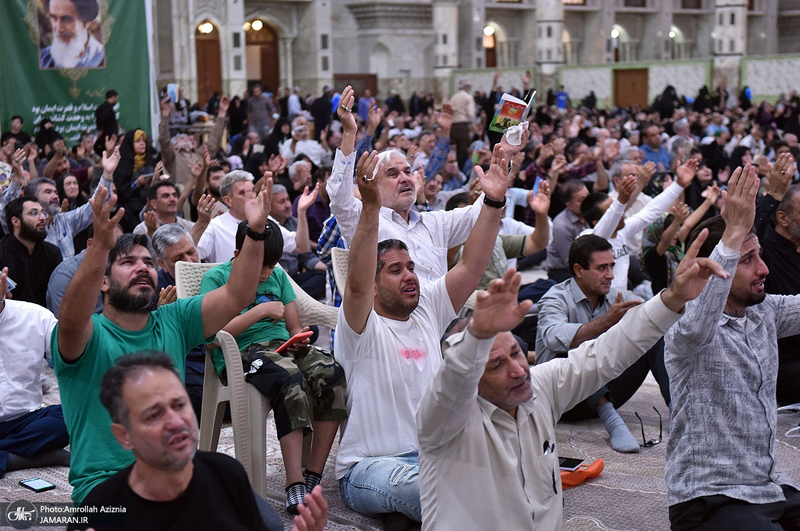 مراسم دعای عرفه در حرم مطهر امام خمینی (س)