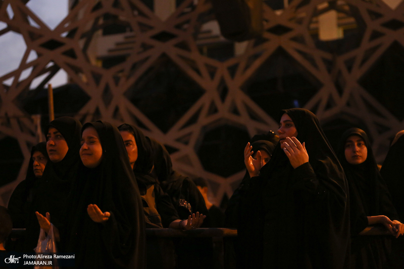 مراسم خیمه سوزان در میدان امام حسین (ع)