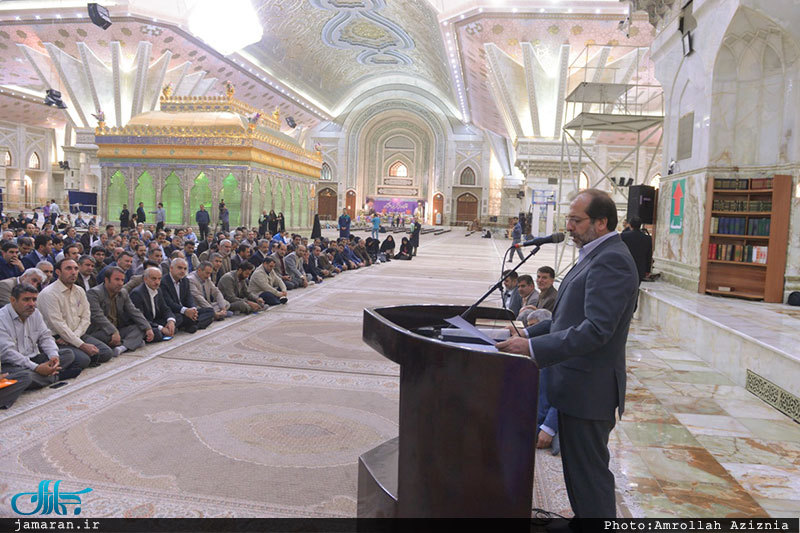 تجدید میثاق وزیر و کارکنام وزارت آموزش و پرورش با آرمان های حضرت امام(س)