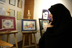 بازدید خانم دکتر فاطمه طباطبایی از دومین هفته فرهنگی بر آستان آفتاب