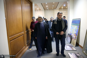 بازدید رئیس موسسه تنظیم و نشر آثار امام خمینی (س) از مراحل آماده‌سازی هفته فرهنگی بر آستان آفتاب