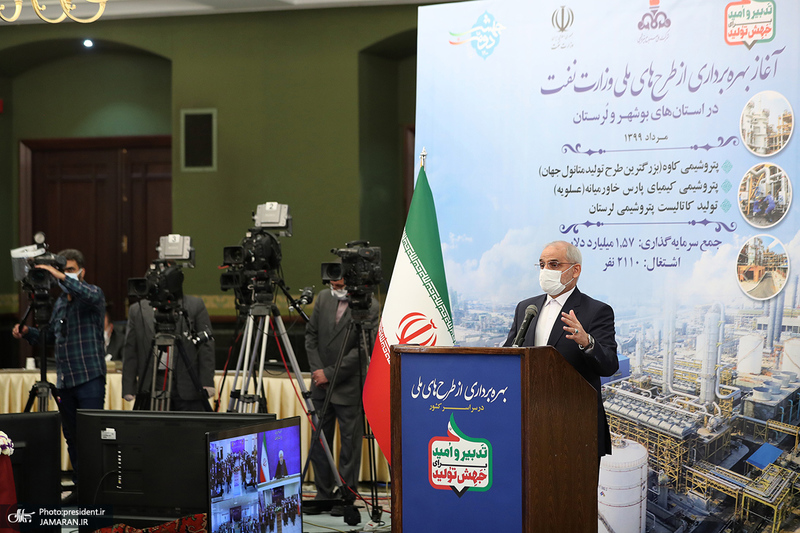 مراسم بهره برداری از طرح های ملی وزارت نفت با حضور رئیس جمهور