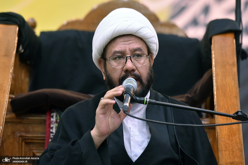 سومین شب عزاداری حضرت اباعبدالله الحسین (ع) در حرم امام خمینی