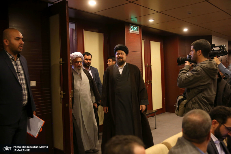 دیدار رئیس و  مدیران مجمع جهانی اهل‌بیت(ع)با سیدحسن خمینی