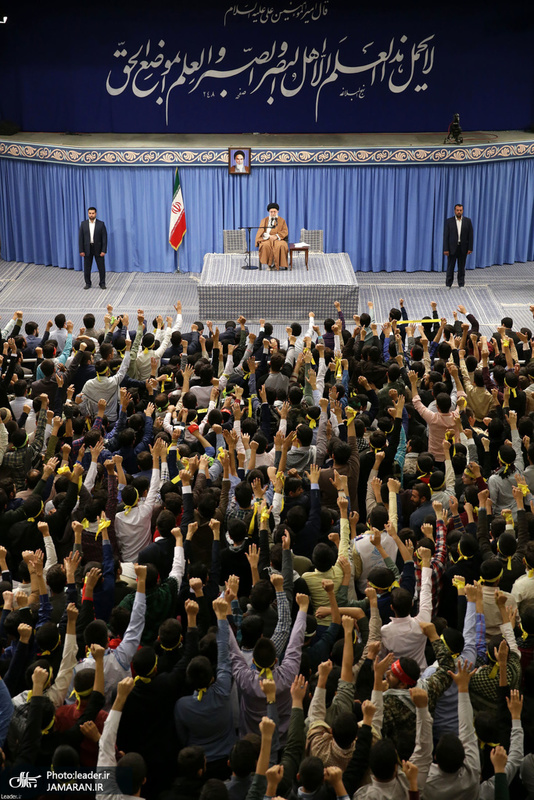 دیدار هزاران نفر از دانشجویان و دانش‌آموزان با رهبر معظم انقلاب